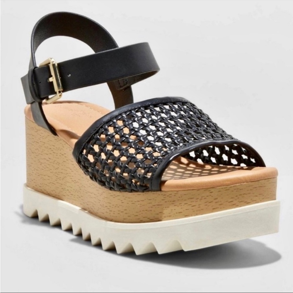 NWT Universal Thread Alba Wedge Platform Sandals … - image 2